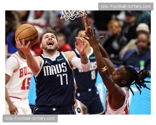 独行侠149-128大胜公牛，东契奇33分12助攻荣膺赛季得分王